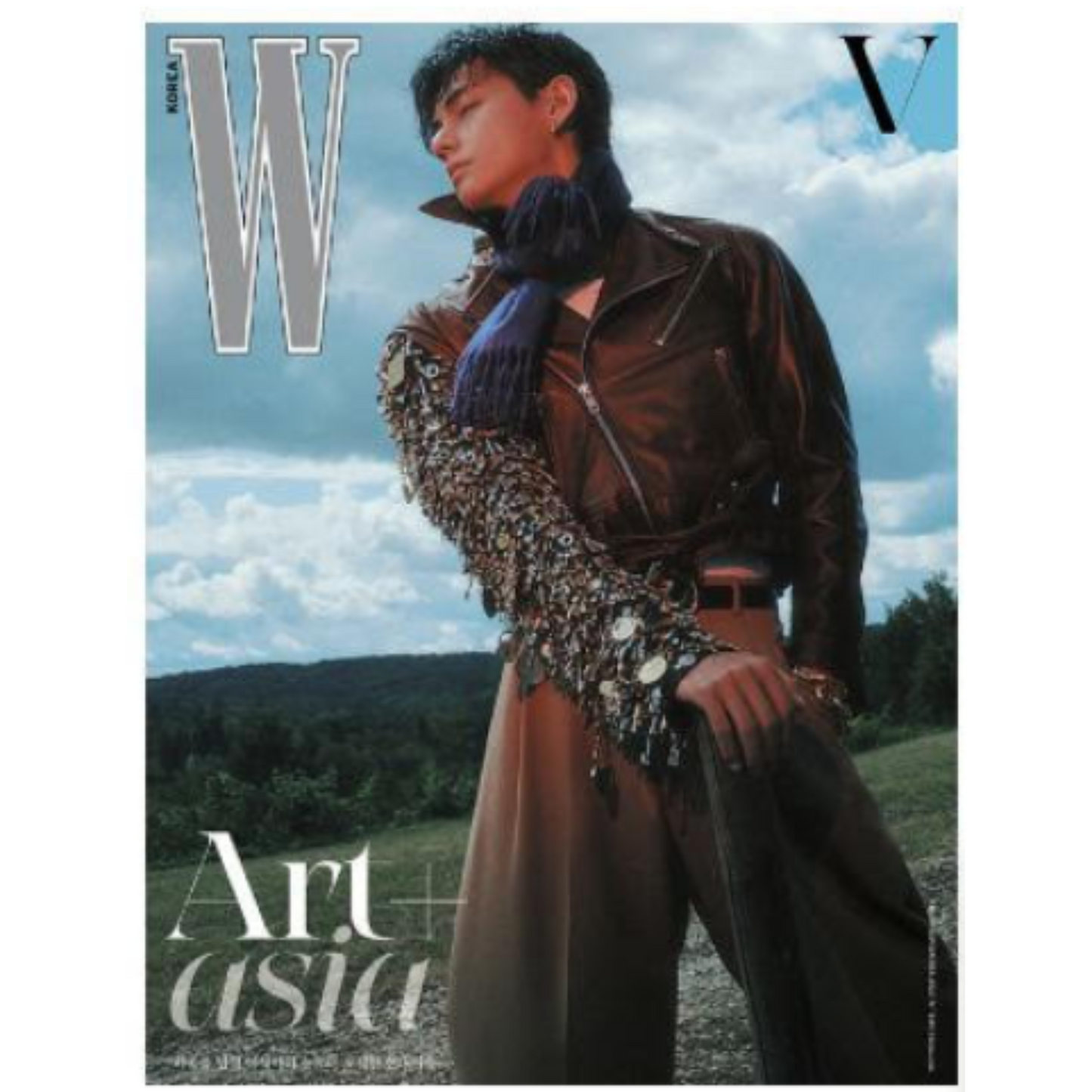 PRE-ORDER: W Volume 9 2025.09 (BTS V)