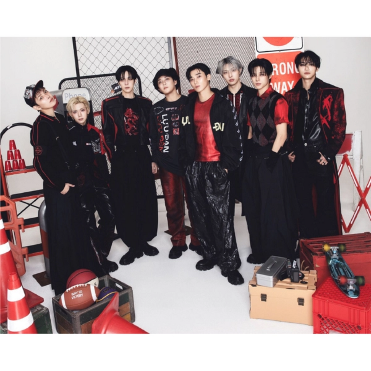 ATEEZ - BAD (Flash price ver)[Japanese Album]